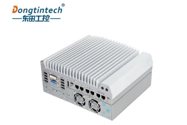 東田嵌入式工控機(jī).png